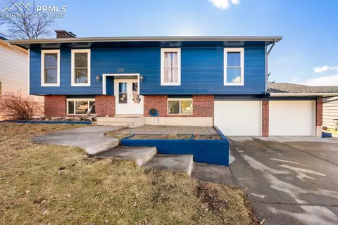 3251 Red Onion Cir, Colorado Springs, CO 80918