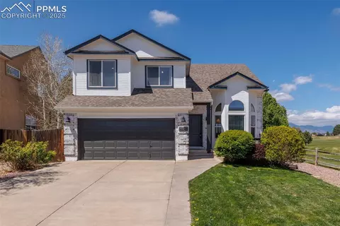 4640 Fencer Rd, Colorado Springs, CO 80911