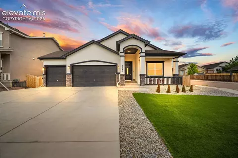 7087 Bigtooth Maple Dr, Colorado Springs, CO 80925