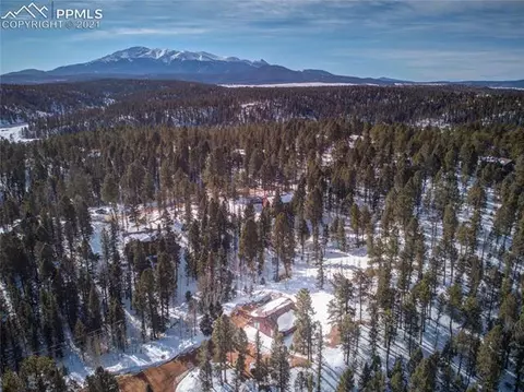 1251 Ridge Rd, Divide, CO 80814 photo 4