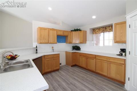 12355 Snaffle Bit Rd, Peyton, CO 80831 photo 6