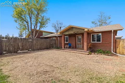 607 Navajo Ave, Simla, CO 80835