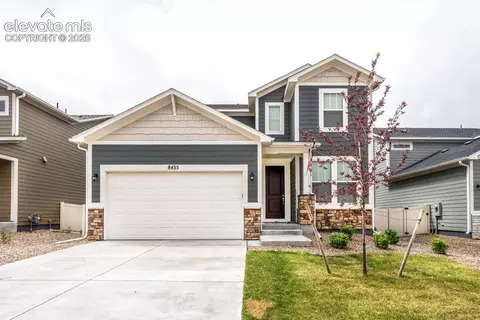 8435 Frasco Dr, Fountain, CO 80817