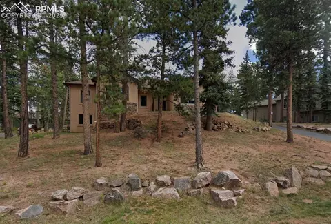 215 Wildrose Ct, Woodland Park, CO 80863