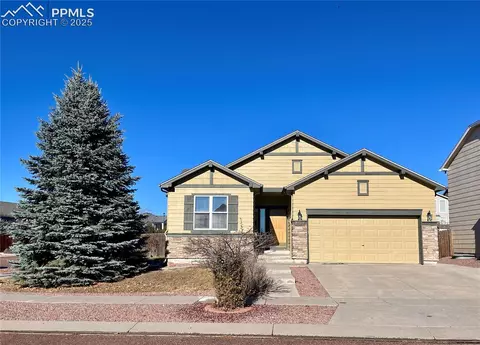 7408 Prythania Park Dr, Colorado Springs, CO 80923