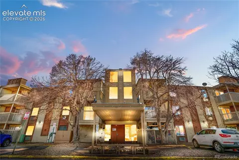 1306 S Parker Rd #162, Denver, CO 80231