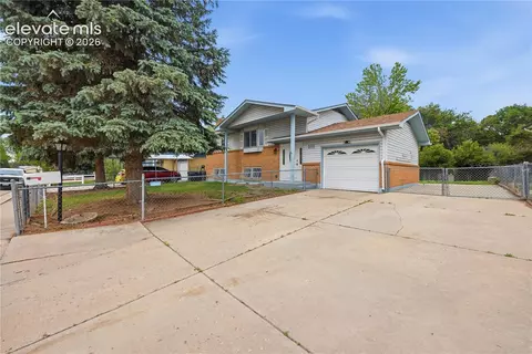 228 Fairfax St, Colorado Springs, CO 80911