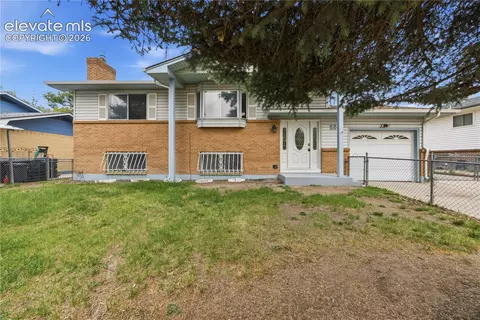 228 Fairfax St, Colorado Springs, CO 80911
