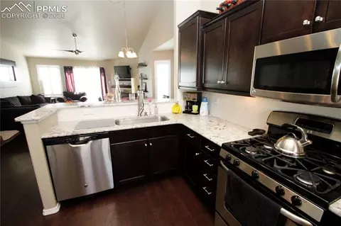 10333 Mt Wilson Pl, Peyton, CO 80831 photo 5