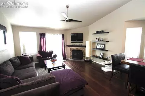 10333 Mt Wilson Pl, Peyton, CO 80831 photo 2