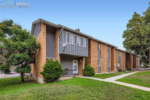 1625 N Murray Blvd #107, Colorado Springs, CO 80915