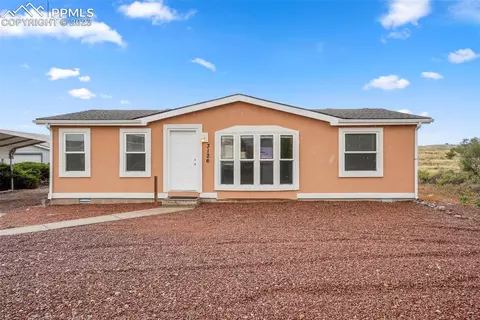 3126 Herrick Pl, Pueblo, CO 81003