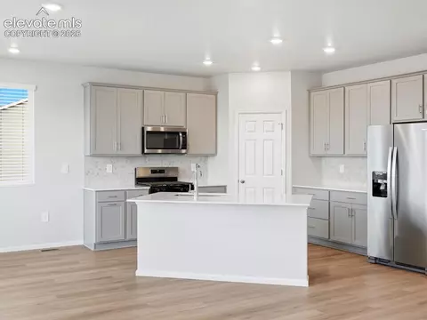 Kitchen - 10803 Rolling Ranch Dr, Peyton, CO 80831 photo 1 of 2