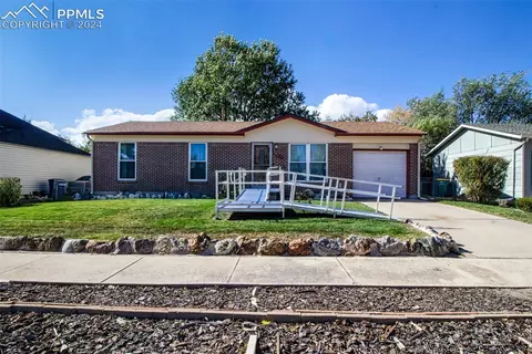 2524 Cather Cir, Colorado Springs, CO 80916