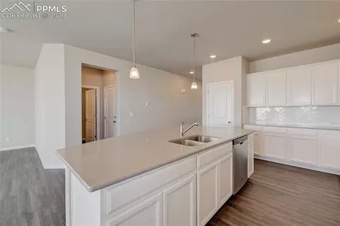 9727 Vistas Park Dr, Peyton, CO 80831 photo 6