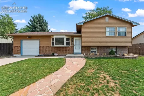 7368 Colonial Dr, Fountain, CO 80817