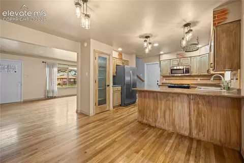 25 Fordham Cir, Pueblo, CO 81005