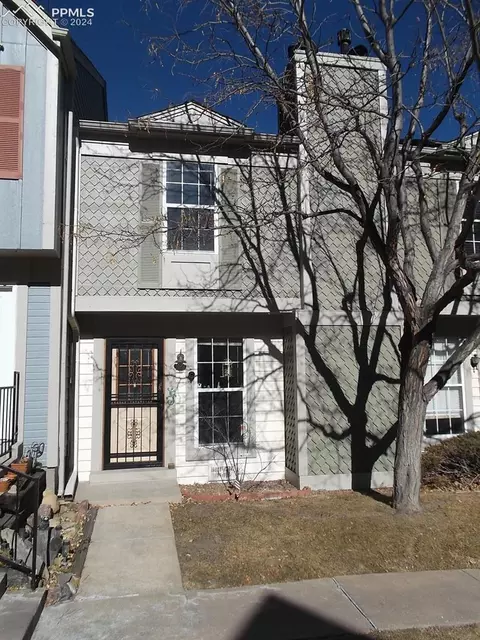 3585 Queen Anne Way, Colorado Springs, CO 80917
