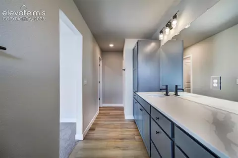 Bath - 13634 Nederland Dr, Peyton, CO 80831 photo 5 of 8