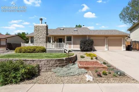 5322 Pinon Valley Rd, Colorado Springs, CO 80919