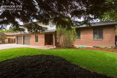 156 Encino Dr, Pueblo, CO 81005