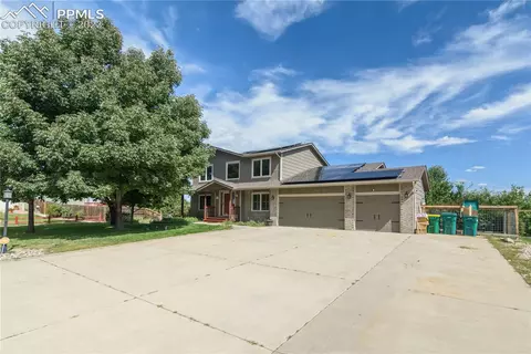 3645 E Cresta Loma Cir, Colorado Springs, CO 80911