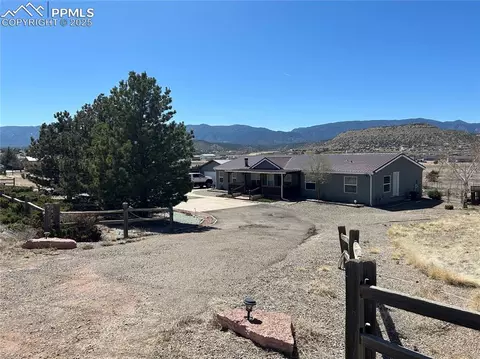 9 Needham Pl, Williamsburg, CO 81226 photo 1
