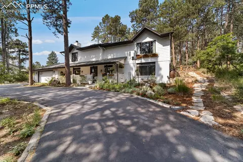 19390 Greenwood Dr, Monument, CO 80132
