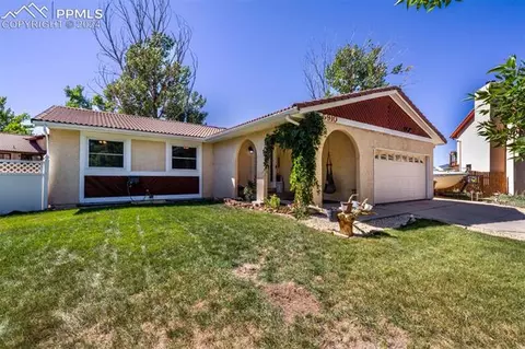 5910 Topview Ct, Colorado Springs, CO 80918