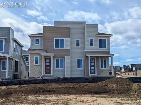 2489 Vanhoutte Vw, Colorado Springs, CO 80915