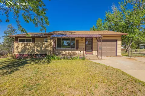 904 Main St, Colorado Springs, CO 80911