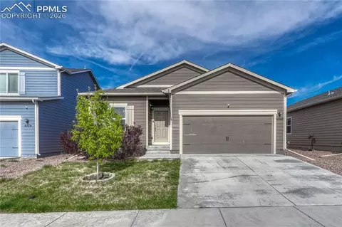6262 Meadowbank Ln, Colorado Springs, CO 80925