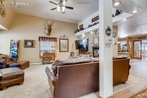 480 E Stirrup Trl, Monument, CO 80132 photo 6