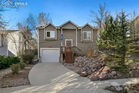 655 W Monument St, Colorado Springs, CO 80905