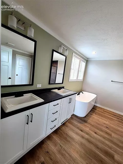 Bath - 10 V Rd, Rush, CO 80833 photo 1 of 3