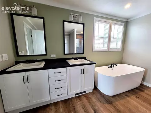 Bath - 10 V Rd, Rush, CO 80833 photo 2 of 3