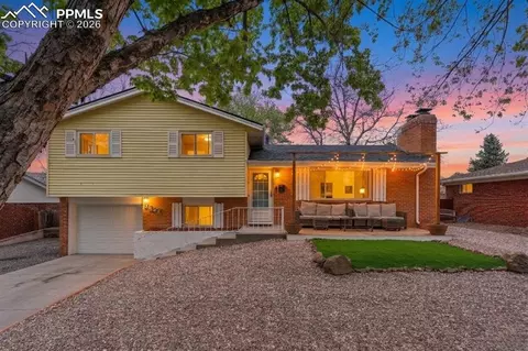 2327 Condor St, Colorado Springs, CO 80909