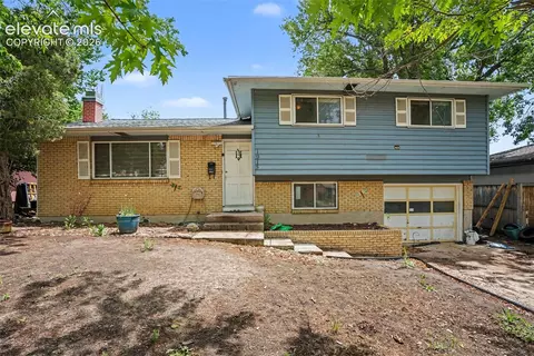 1915 Sussex Ln, Colorado Springs, CO 80909