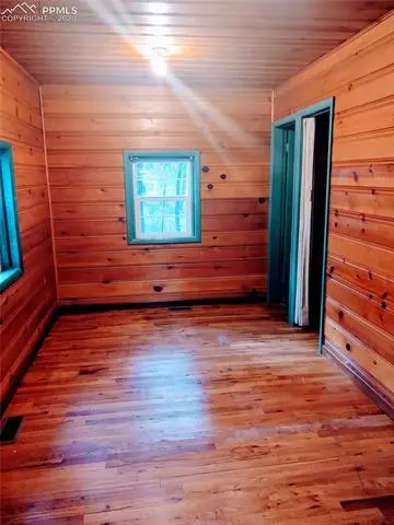 8224 Kinnikinnik Ave, Rye, CO 81069 photo 6