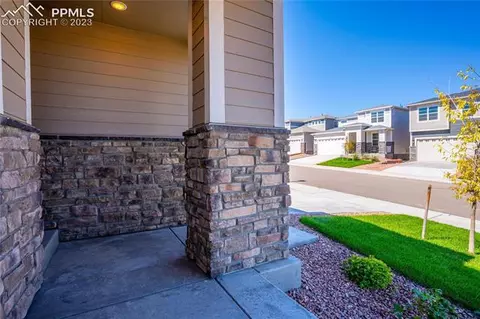 5234 Roundhouse Dr, Colorado Springs, CO 80925