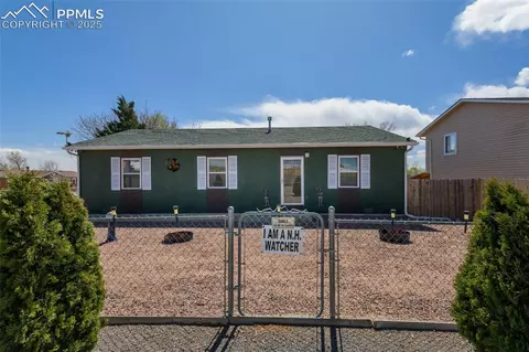 2930 E 13th St, Pueblo, CO 81001