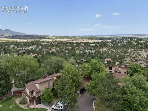 862 Pebblewood Dr, Colorado Springs, CO 80919