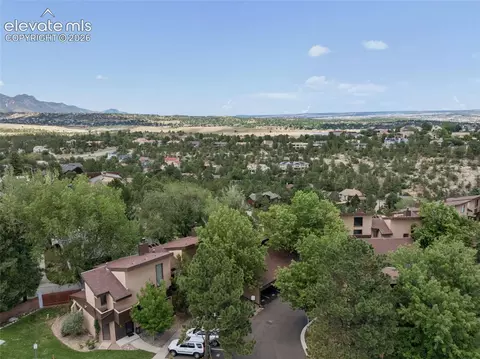 862 Pebblewood Dr, Colorado Springs, CO 80919