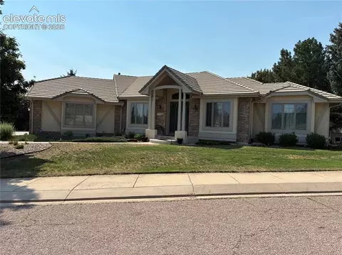 2745 Brogans Bluff Dr, Colorado Springs, CO 80919