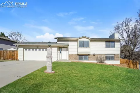 5440 Espano Dr, Colorado Springs, CO 80911