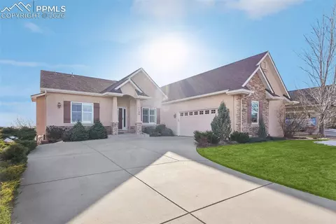 1135 Bayfield Dr, Colorado Springs, CO 80906