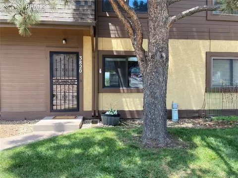 3820 Oro Blanco Dr, Colorado Springs, CO 80917
