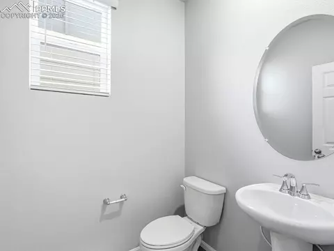 Bath - 13231 Valley Peak Dr, Peyton, CO 80831 photo 1 of 4