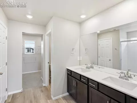Bath - 13231 Valley Peak Dr, Peyton, CO 80831 photo 2 of 4