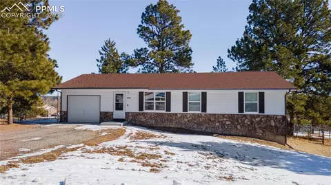 468 S Pearl St, Elizabeth, CO 80107